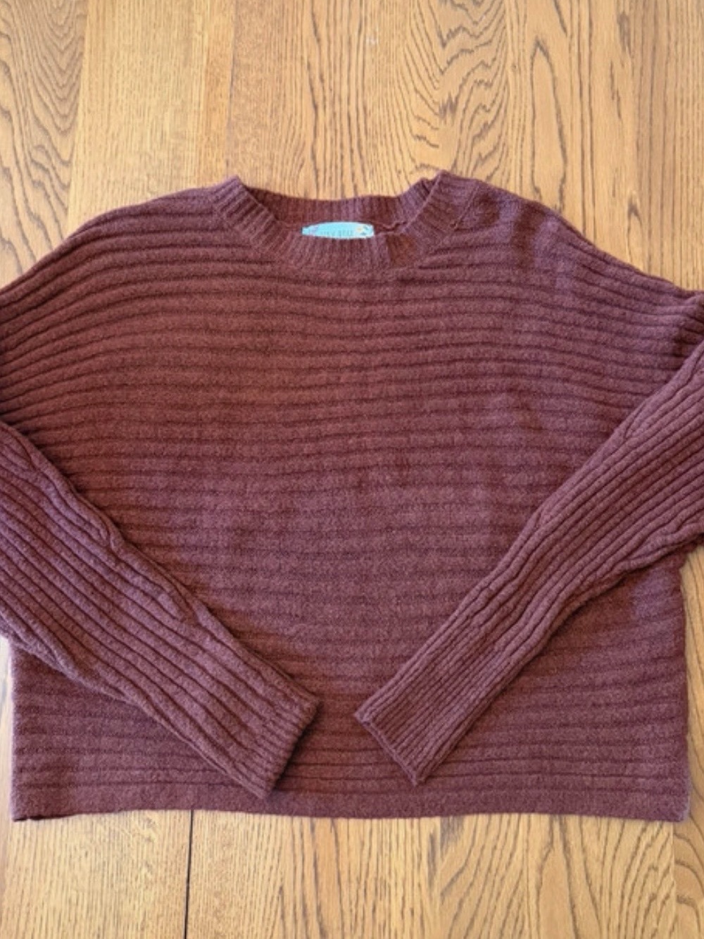 Pink Rose Ribbed Crewneck Sweater - Wine